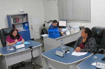 Foto - Sessão ordinária da Câmara Municipal de Echaporã do dia 7 de outubro de 2025.