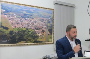 Foto - Sessão solene da Câmara Municipal de Echaporã do dia 25 de julho de 2024