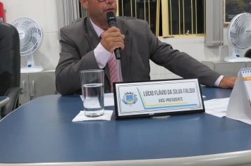 Foto - Sessão ordinária da Câmara Municipal de Echaporã do dia 4 de novembro de 2025.