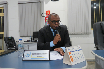 Foto - Sessão ordinária da Câmara Municipal de Echaporã do dia 21 de outubro de 2025.