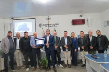 Foto - Sessão solene da Câmara Municipal de Echaporã do dia 25 de julho de 2024