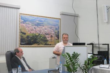 Foto - Sessão solene da Câmara Municipal de Echaporã do dia 25 de julho de 2024