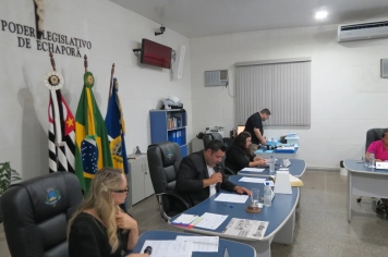 Foto - Sessão ordinária da Câmara Municipal de Echaporã do dia 2 de dezembro de 2025.