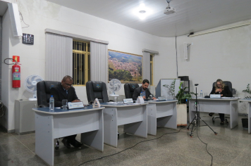 Foto - Sessão ordinária da Câmara Municipal de Echaporã do dia 21 de outubro de 2025.