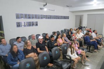 Foto - Sessão solene da Câmara Municipal de Echaporã do dia 25 de julho de 2024