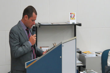Marcelo Paglione cobra prefeitura 