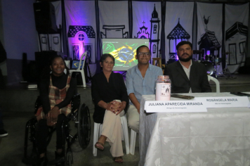 Foto - Entrega do título de cidadão echaporense para o ex-vereador Almir Robertto