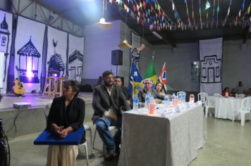 Foto - Entrega do título de cidadão echaporense para o ex-vereador Almir Robertto