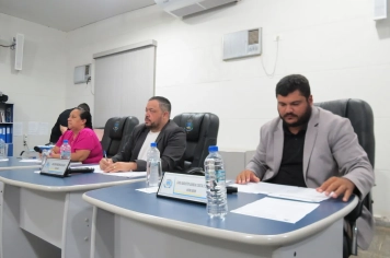 Foto - Sessão ordinária da Câmara Municipal de Echaporã do dia 2 de dezembro de 2025.