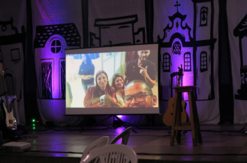 Foto - Entrega do título de cidadão echaporense para o ex-vereador Almir Robertto