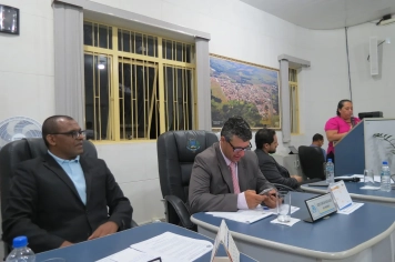 Foto - Sessão ordinária da Câmara Municipal de Echaporã do dia 4 de novembro de 2025.