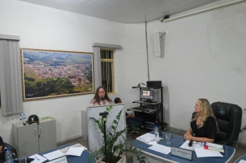 Foto - Sessão ordinária da Câmara Municipal de Echaporã do dia 2 de dezembro de 2025.