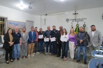 Foto - Sessão ordinária da Câmara Municipal de Echaporã de 18 de novembro de 2025.