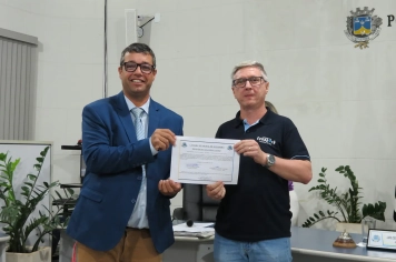 Foto - Sessão ordinária da Câmara Municipal de Echaporã de 18 de novembro de 2025.