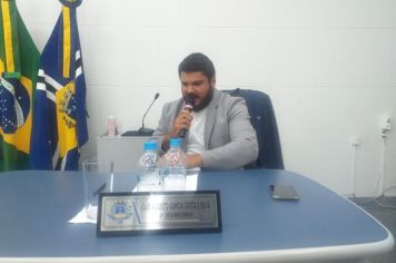 Foto - Entrega de título de cidadão echaporense