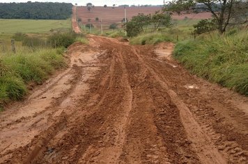 Câmara fiscaliza estradas rurais