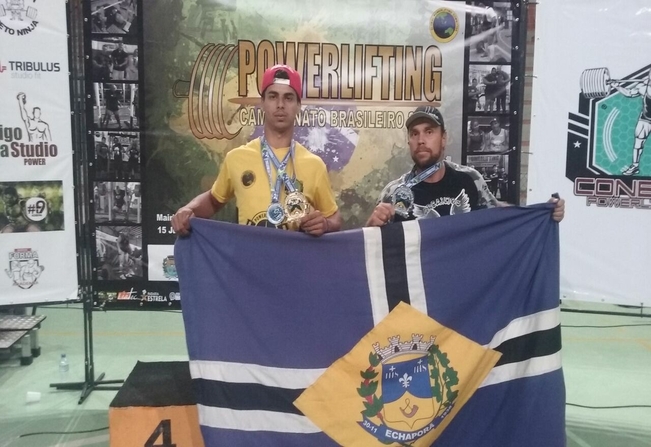 Câmara homenageia esportistas