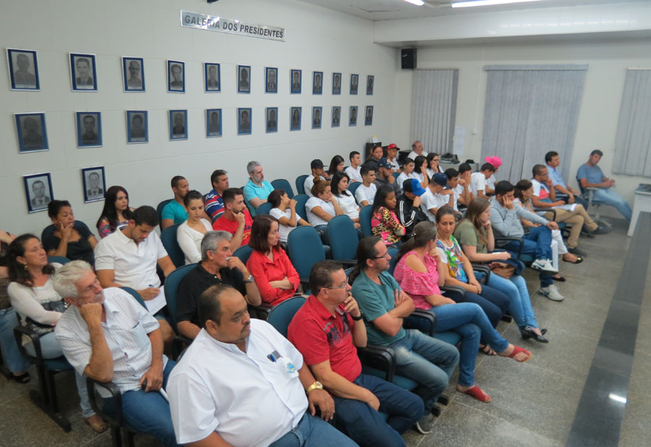 Turismo é tema de debate